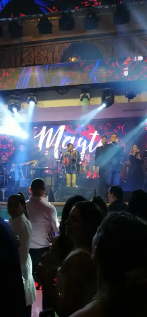 Photo 8 of Mayte Montero on stage