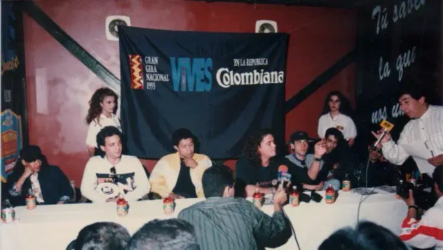 Carlos Vives and La Provincia at a press conference during the 1993 National Tour.